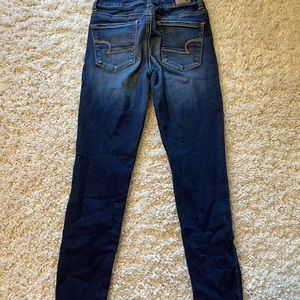 American Eagle hi-rise Jeans
